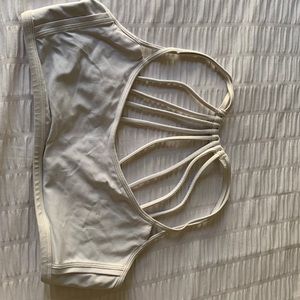 Lulu lemon Free to be Zen sports Bra size 8